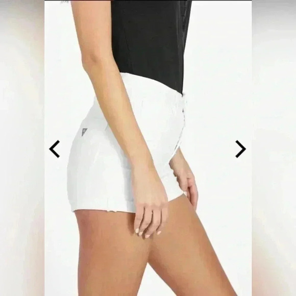Guess White Rolled Cuff Distressed High Rise Shorts Size 31 - Picture 3 of 14